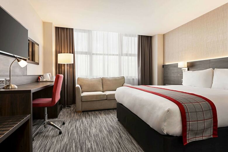 Hotel Ramada By Wyndham East Kilbride