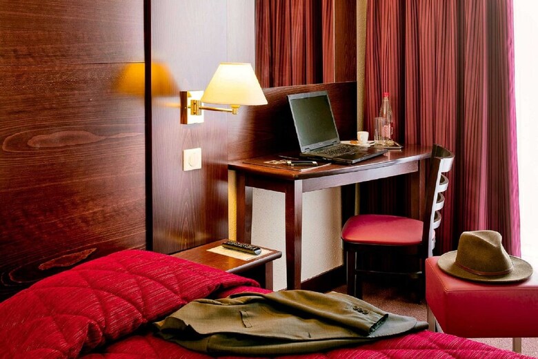 Hotel H�tel Abrial Batignolles Paris 17