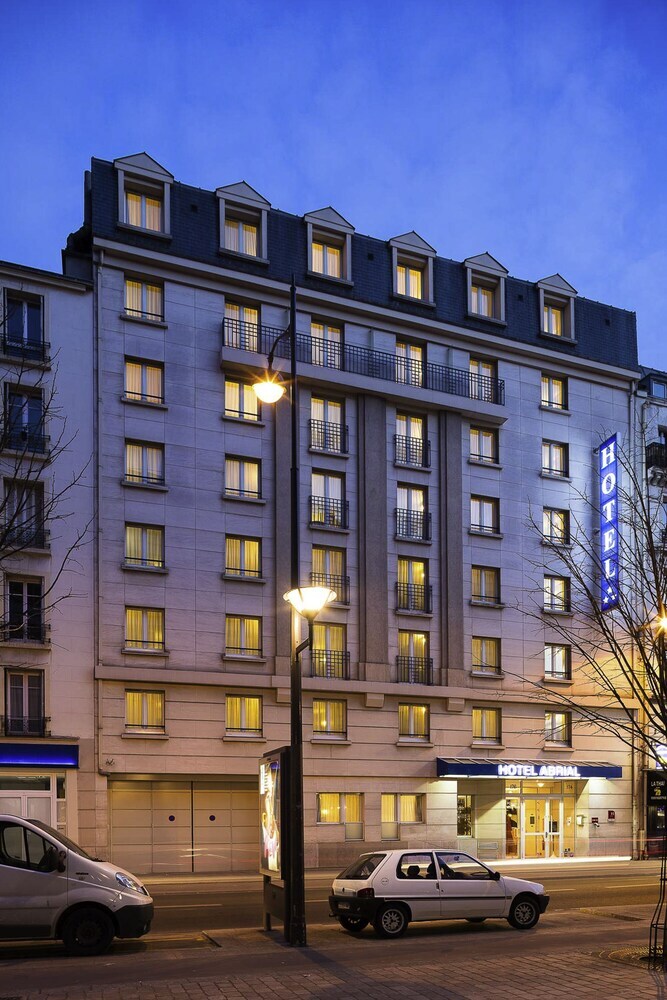 Hotel H�tel Abrial Batignolles Paris 17