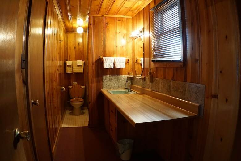 Hotel Eagle Nest Fly Shack And Lodge