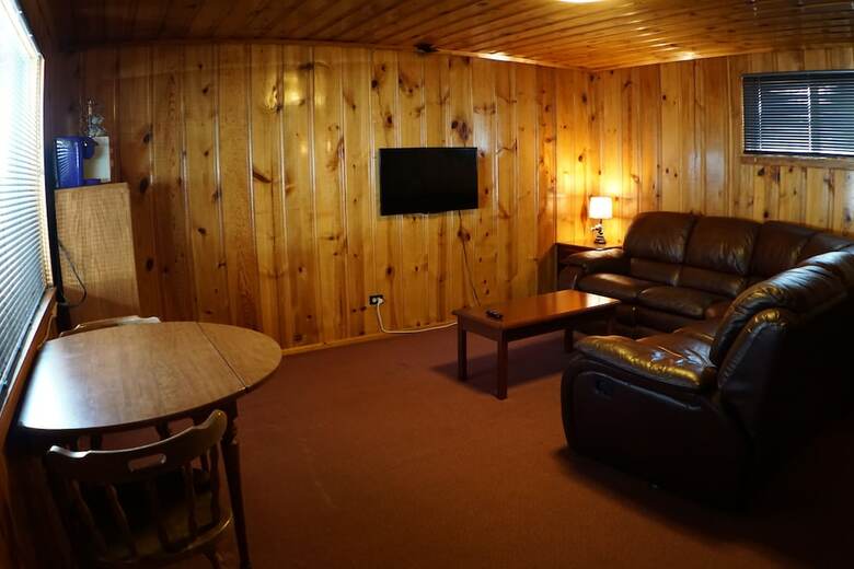 Hotel Eagle Nest Fly Shack And Lodge