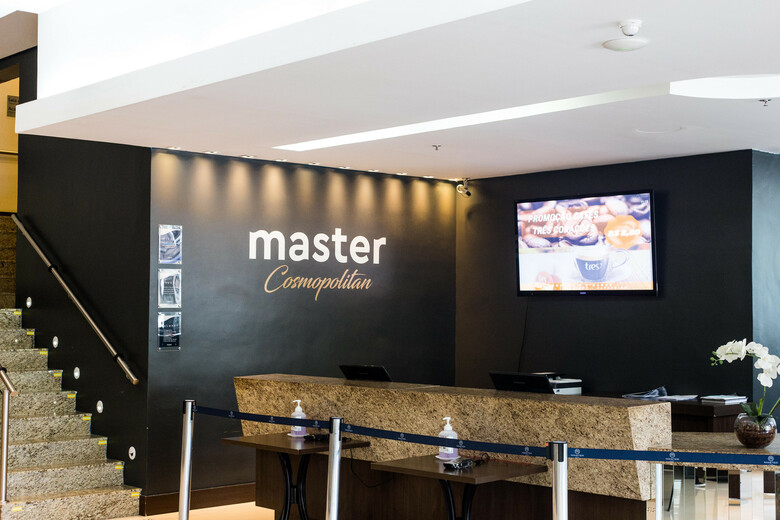 Master Premium Cosmopolitan Hotel