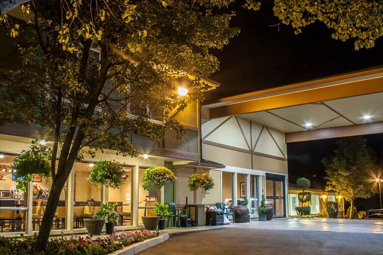 Hotel Comfort Inn & Suites