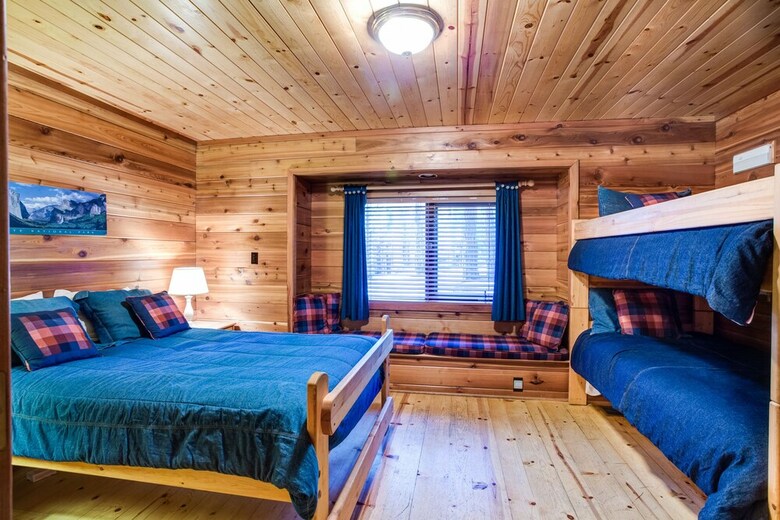 Cedar Chalet