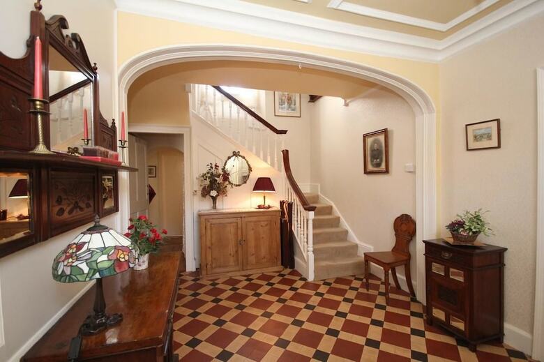 The Old House B&B