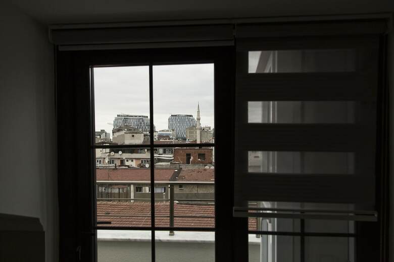 4levent Suites