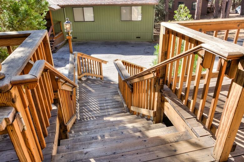 Cedar Lodge