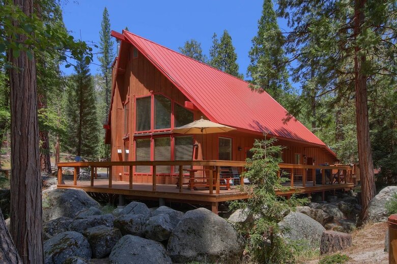 Mariposa Heights