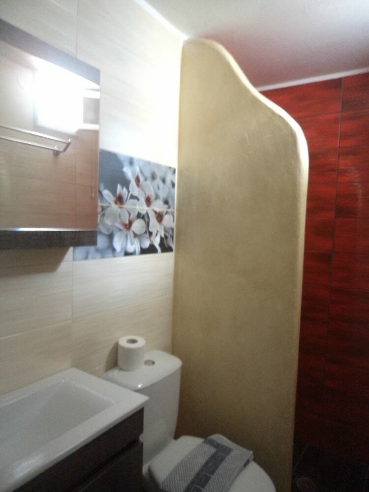 Sea View Apartments & Studios