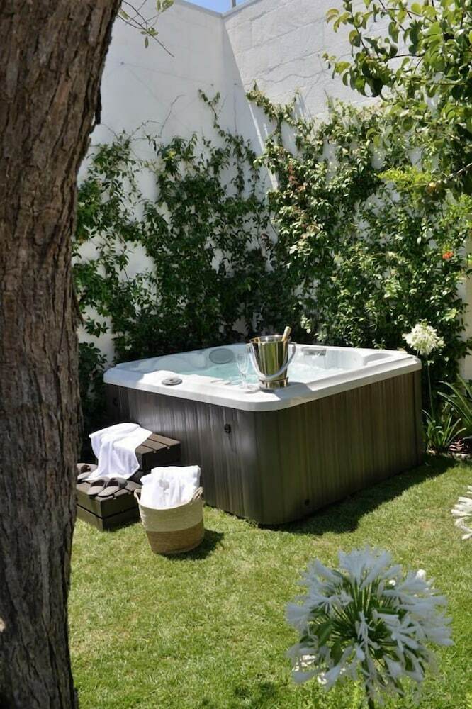 Hotel Trulli Madia Luxury Location