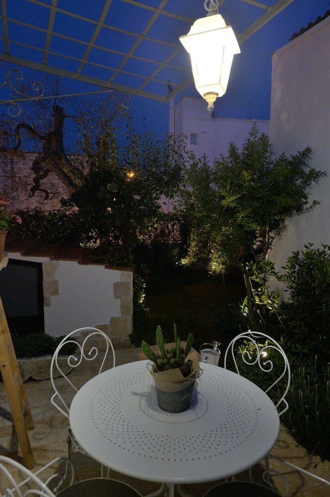 Hotel Trulli Madia Luxury Location