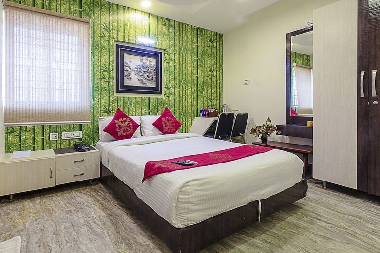 Hotel The Supreme Residency