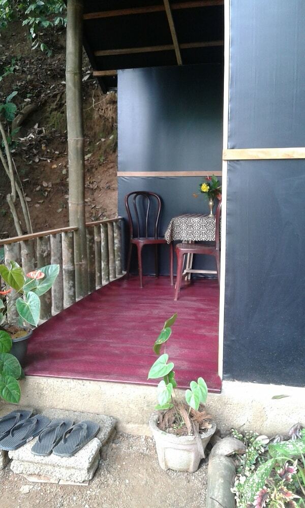 Bed & Breakfast Kandy Village Glamping