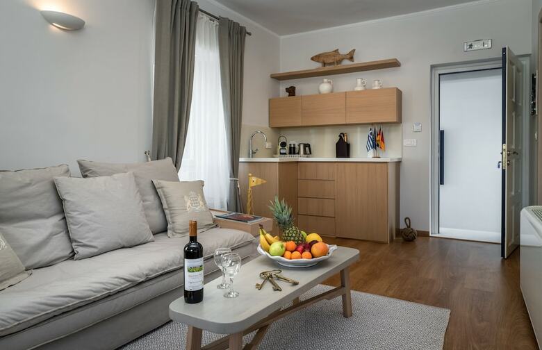 Hotel Porto Vecchio Luxury Suites