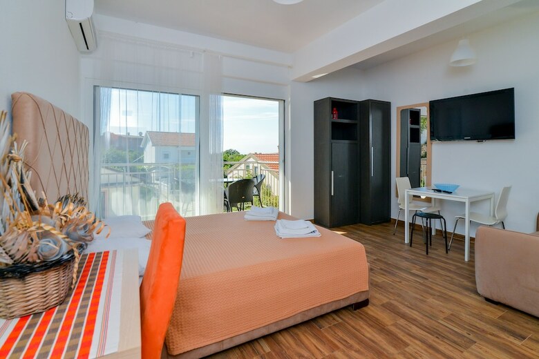 Minna Apartments
