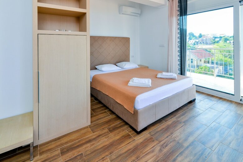 Minna Apartments