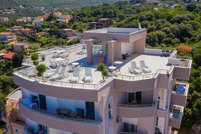 Minna Apartments