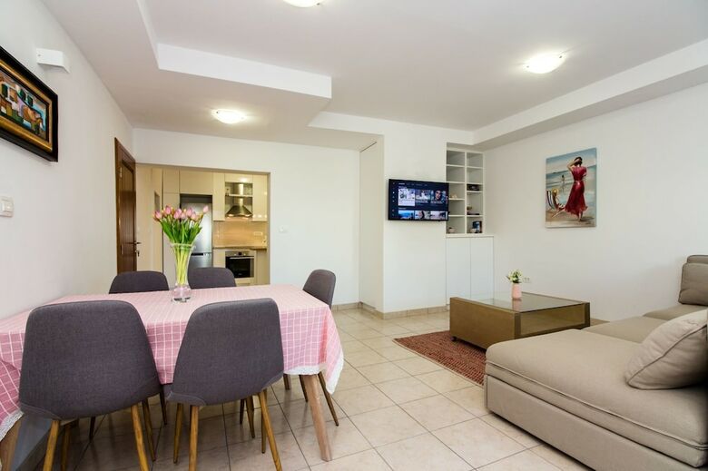Apartamentos Villa Leon