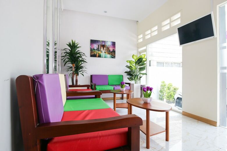 Hotel Airy Syariah Lowokwaru Pisang Kipas A2 Malang