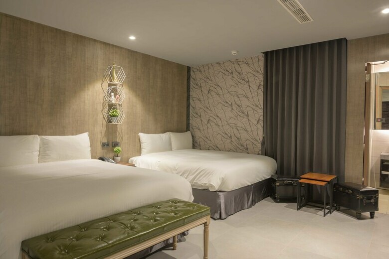 Fengjia K Hotel