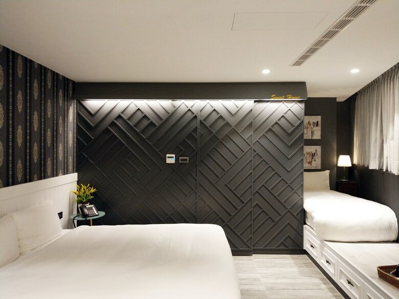 Fengjia K Hotel
