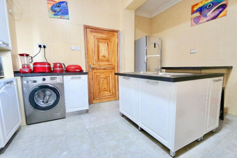 Hotel Droptop Suites