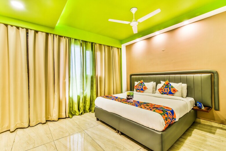 Fabhotel Jass Hospitality Sector 43