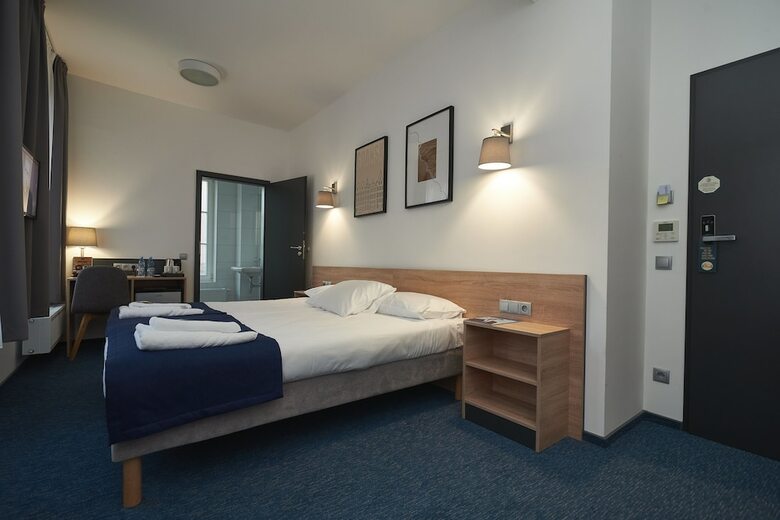 Hotel Fama Residence