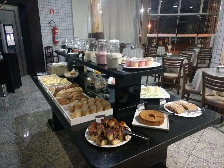 Hotel Voa Ferian Plaza