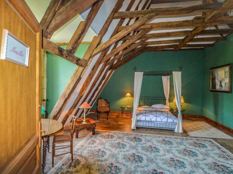 Chateau de Sauveboeuf B&B