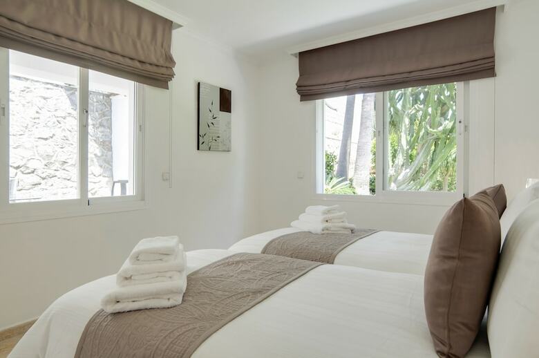 Exclusive 5star Sea View Villa Elviria