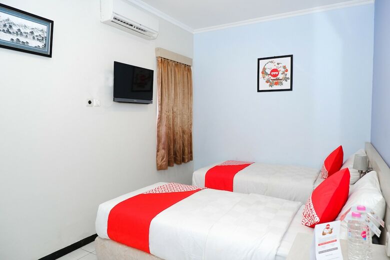 Hotel Oyo 389 Sky Guesthouse