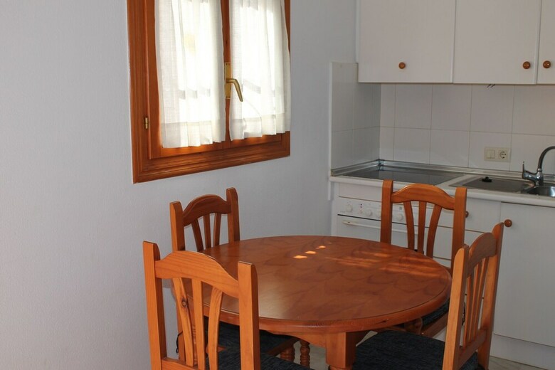 Apartamentos Laguna Playa Vera Coast