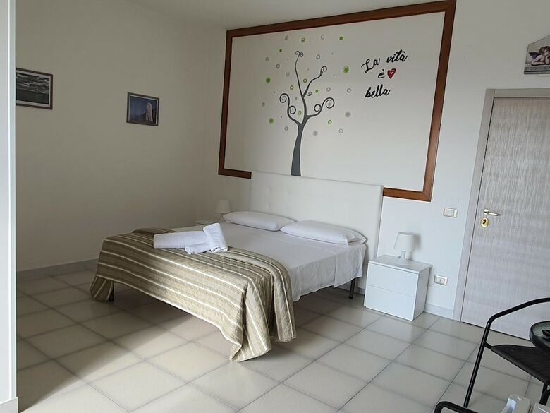 B&B Pizzomunno E Cristalda Rooms
