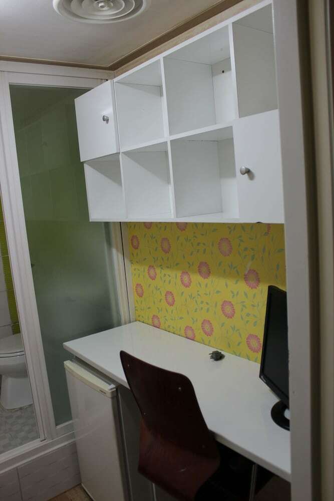 Hotel Merdiang Livingtel Single Room