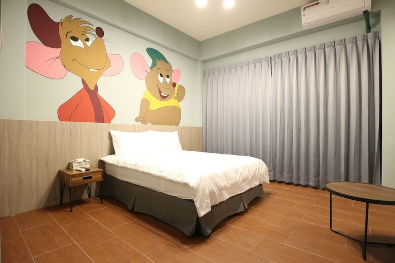 Hotel Mushroom Castle Guesthouse
