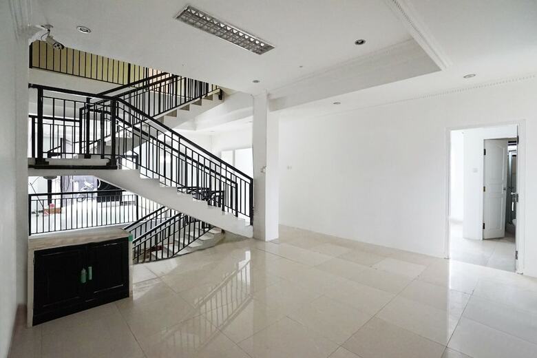 Hotel Oyo 306 Koen Residence