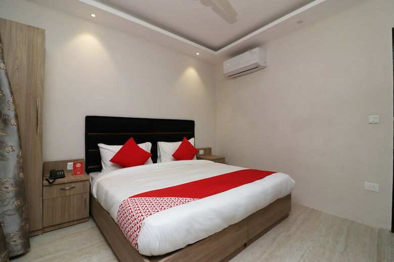 Oyo 23542 Flagship Hotel Shyam