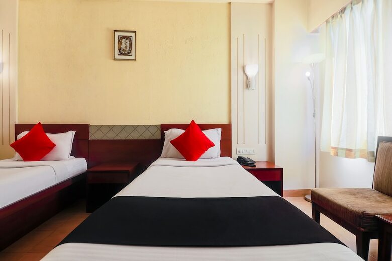 Capital O 2921 Hotel Nakshatra