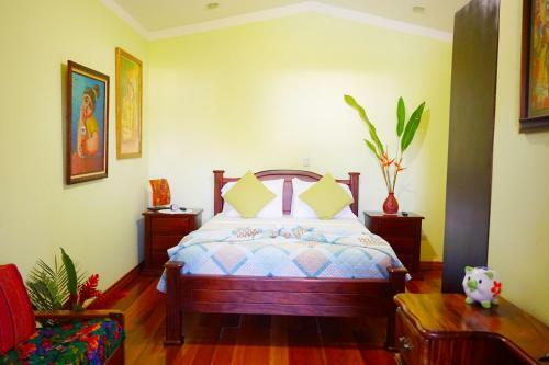 Inn Jimenez Bed & Breakfast