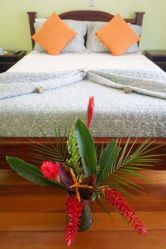 Inn Jimenez Bed & Breakfast