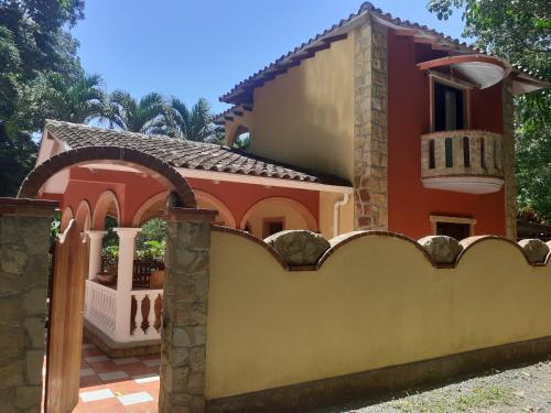 La Perla Del Caribe