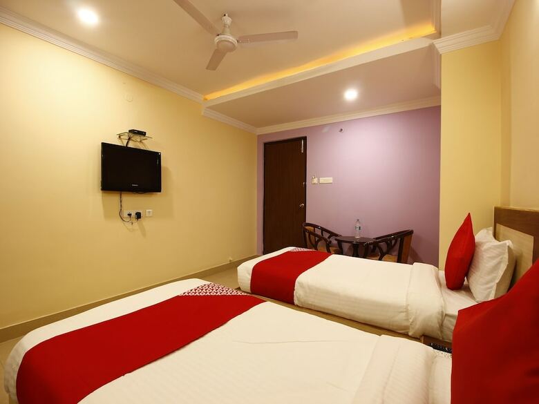 Hotel Collection O 27863 Kachiguda Station Rd