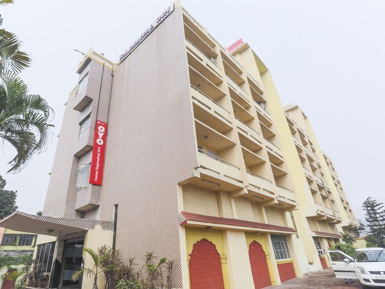 Oyo 27783 Hotel Rajmahal Inn