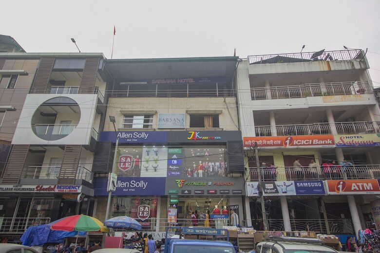Hotel Oyo 25104 Barsana