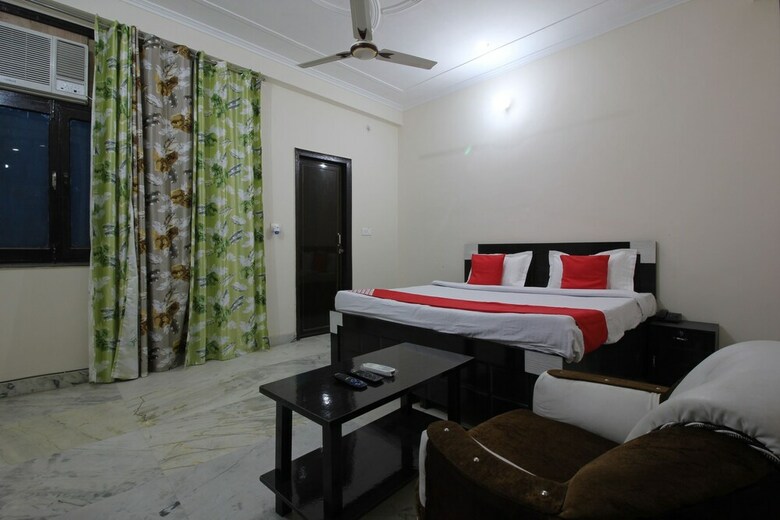 Hotel Oyo 25058 Sunrise Cave