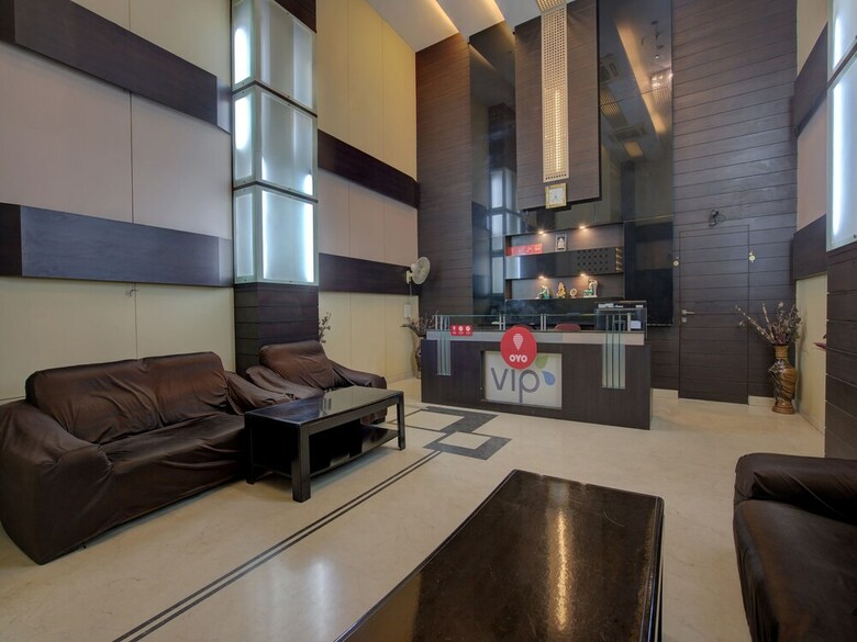 Oyo 26196 Hotel Vip Regency