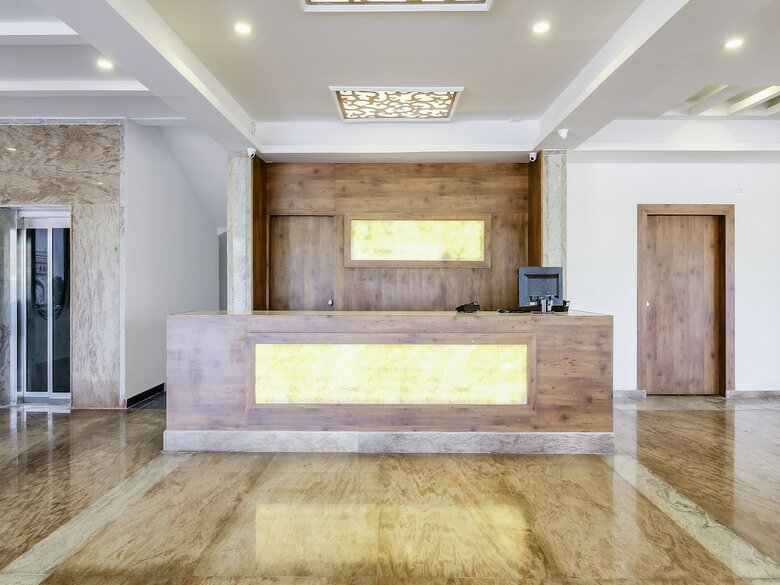Oyo 26941 Hotel Palm International