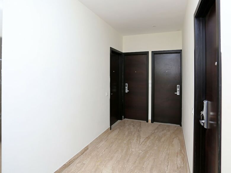 Hotel Capital O 27692 Mavens Green