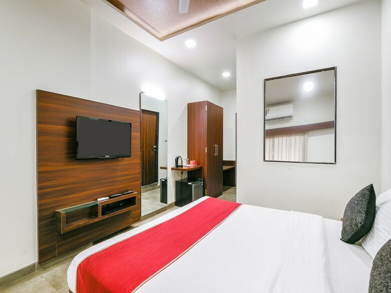 Hotel Oyo 7057 Global Inn